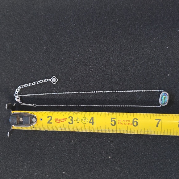 Kendra Scott Elisa in Abalone Shell Silver Pendant 16" - Picture 3 of 5